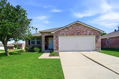 1701 Creek Bend Ln, Little Elm, TX, 75068-6462 | Card Image