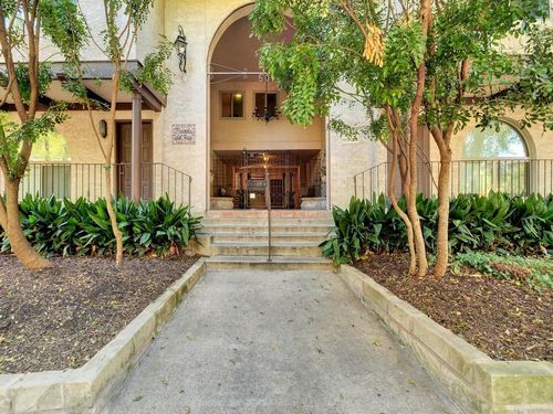 202-505 W 7th St, Austin, TX, 78701-2852 | Card Image