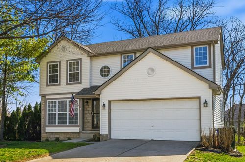 1129 Pebble Brook Dr, Columbus, OH, 43240-6015 | Card Image
