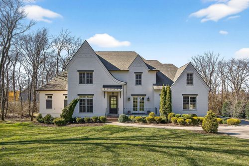 6732 Darden Pl, Nashville, TN, 37205-1218 | Card Image