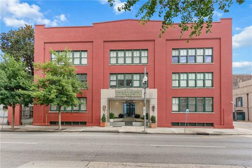 apt-210-760 Magazine St, New Orleans, LA, 70130-7902 | Card Image