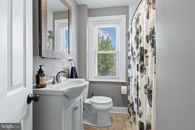 2625 Chestnut Ave, Home with 4 bedrooms, 5 bathrooms and null parking in ARDMORE PA | Image 33
