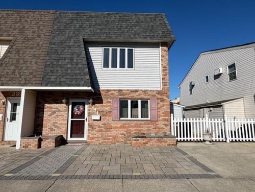 241 Seabreeze Court, North Wildwood, NJ, 08260 | Card Image