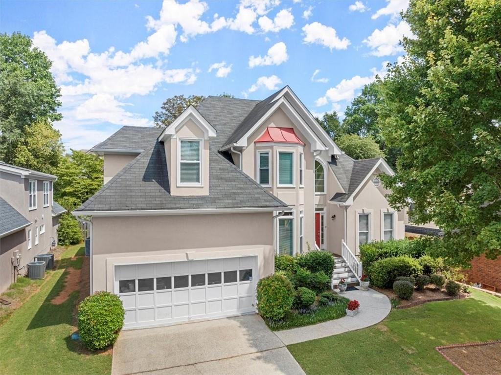 Shelli Ln, Roswell, GA 30075