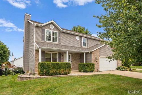 818 Paige Ln, O Fallon, IL, 62269-6850 | Card Image