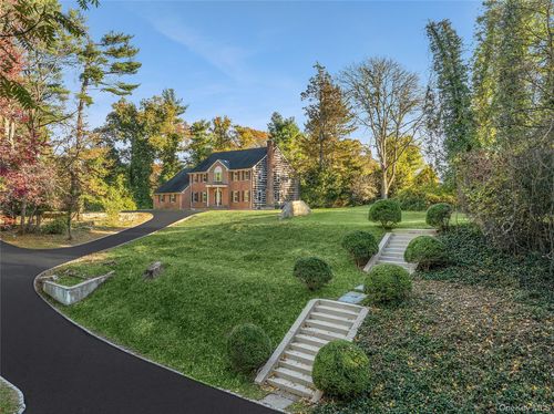 62 Sabine Rd, Syosset, NY, 11791-1108 | Card Image