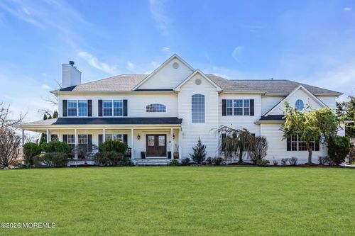 4 Susan Ct, Farmingdale, NJ, 07727-3761 | Card Image