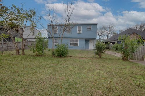 1213 1st Ave N, Texas City, TX, 77590-7514 | Card Image