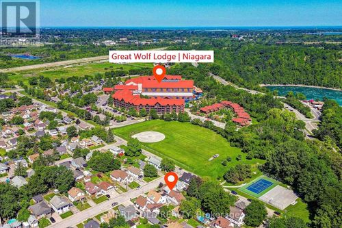 4096 Broughton Ave, Niagara Falls, ON, L2E3K6 | Card Image