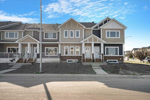 7 Baysprings Terrace Sw, Airdrie, AB, T4B0R7 | Card Image