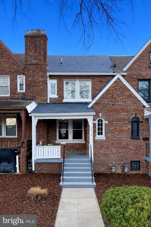 214 Jefferson St Nw, WASHINGTON, DC, 20011-6630 | Card Image