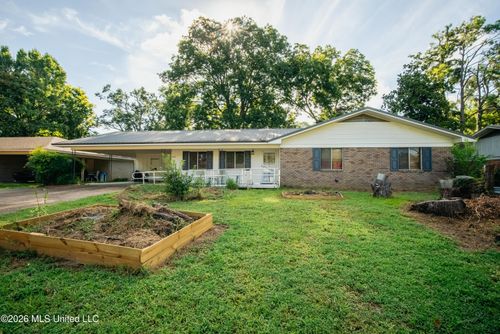 2044 Country Club Drive, Yazoo City, MS, 39194 | Card Image