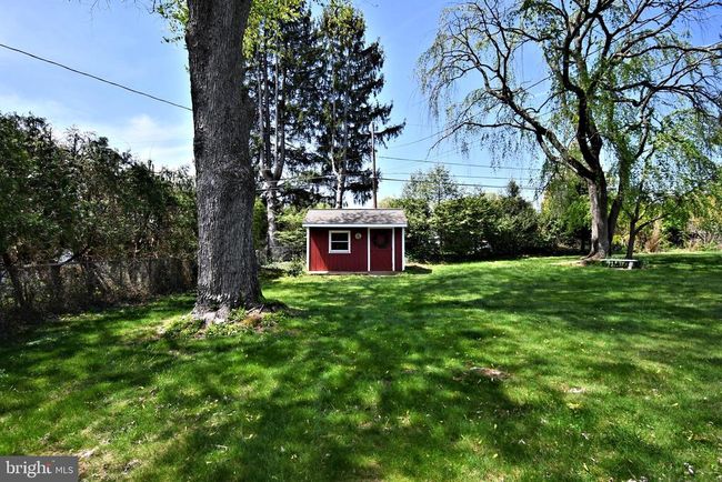 2 E Patricia Rd, House other with 3 bedrooms, 3 bathrooms and null parking in HOLLAND PA | Image 44