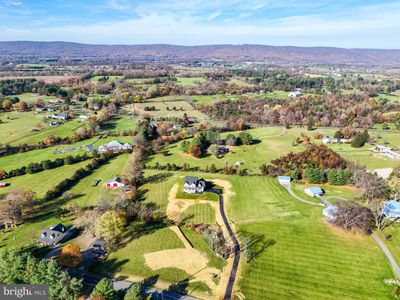 13101 Lutheran Church Road, House other with 5 bedrooms, 4 bathrooms and null parking in LOVETTSVILLE VA | Image 3