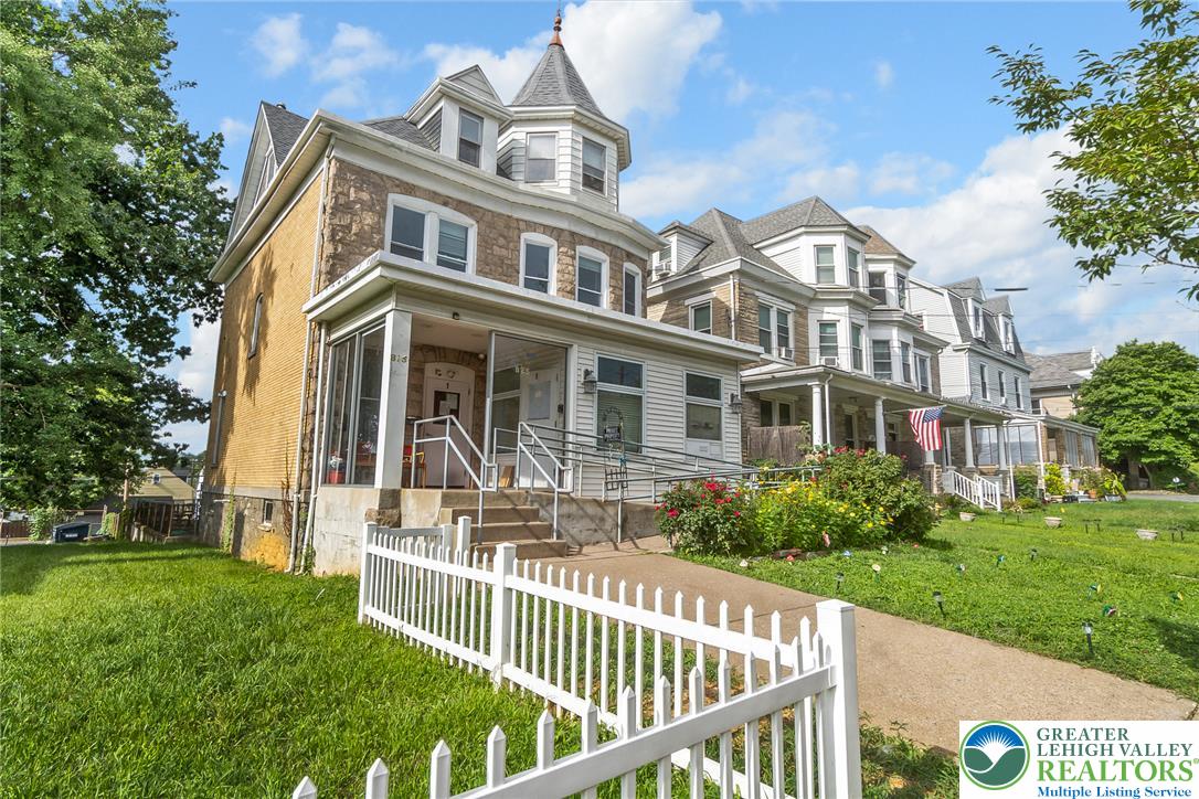 Residential in Easton 4