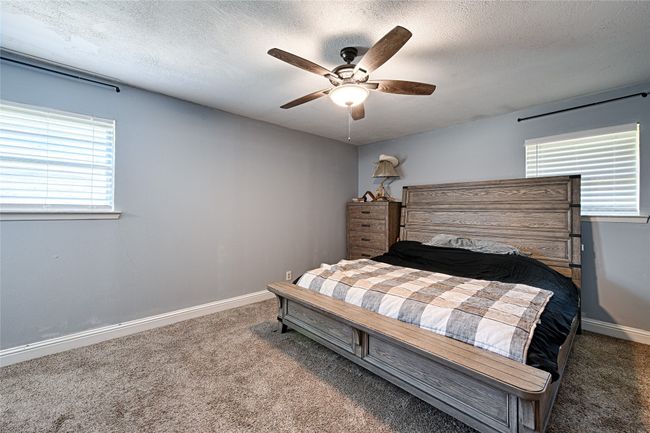 928 Maple St, House other with 4 bedrooms, 2 bathrooms and null parking in Howe TX | Image 15