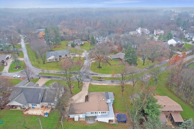 1204 Briarcliff Dr, House other with 3 bedrooms, 3 bathrooms and 2 parking in Mahomet IL | Image 33