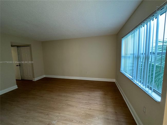 APT-315 - 4215 University Dr, Condo with 2 bedrooms, 2 bathrooms and null parking in Sunrise FL | Image 34