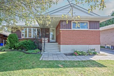 564 Sinclair St, House other with 2 bedrooms, 2 bathrooms and 5 parking in Cobourg ON | Image 2