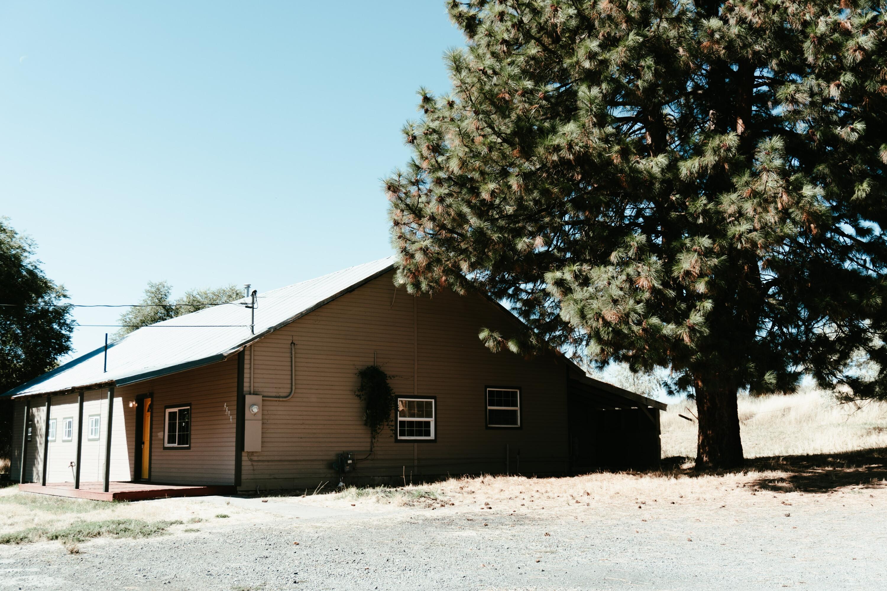 Frieda Ave, Klamath Falls, OR 97603