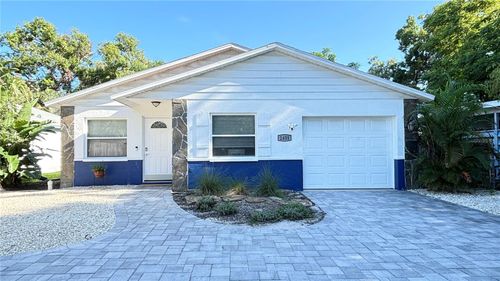 2431 Loma Linda St, SARASOTA, FL, 34239-2520 | Card Image