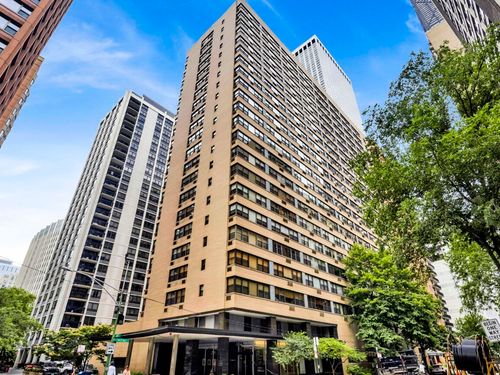 7k-850 N Dewitt Pl, Chicago, IL, 60611-7308 | Card Image