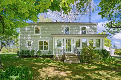 8498 Lake Road, Berrien Township, MI, 49102 | Card Image