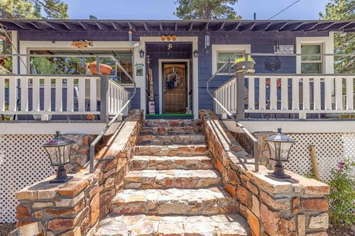 161 Round Dr, Big Bear Lake, CA, 92315-2559 | Card Image