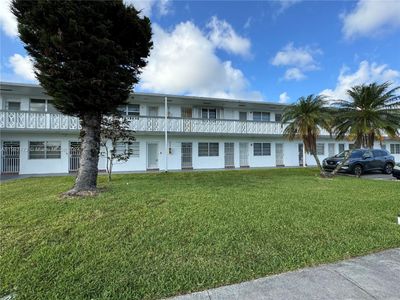 15 - 52 Ne 204th St, Condo with 1 bedrooms, 1 bathrooms and null parking in Miami Gardens FL | Image 1