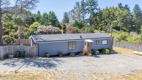 10490 Blair St, Mendocino, CA, 95460-8715 | Card Image