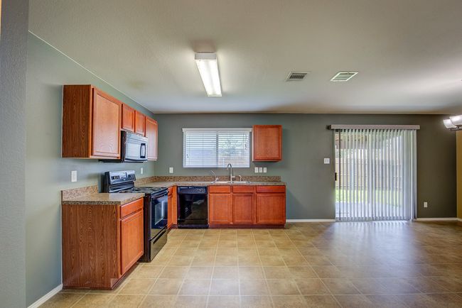7000 Sylvan Meadows Dr, House other with 3 bedrooms, 2 bathrooms and null parking in Fort Worth TX | Image 12