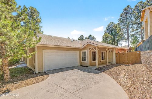 1113 N Flowing Springs Trl, Flagstaff, AZ, 86004-7905 | Card Image