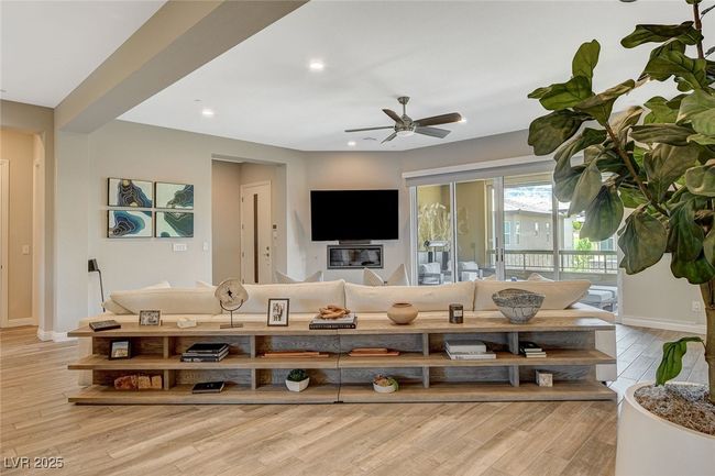 UNIT-1069 - 11280 Granite Ridge Dr, Condo with 4 bedrooms, 5 bathrooms and null parking in Las Vegas NV | Image 9