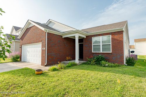 6041 Edgemont Way, Shelbyville, KY, 40065-6323 | Card Image