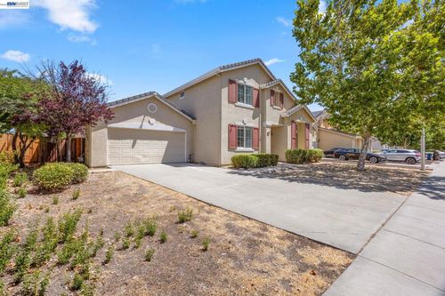 4528 Wagon Trail Way, Antioch, CA, 94531-9319 | Card Image