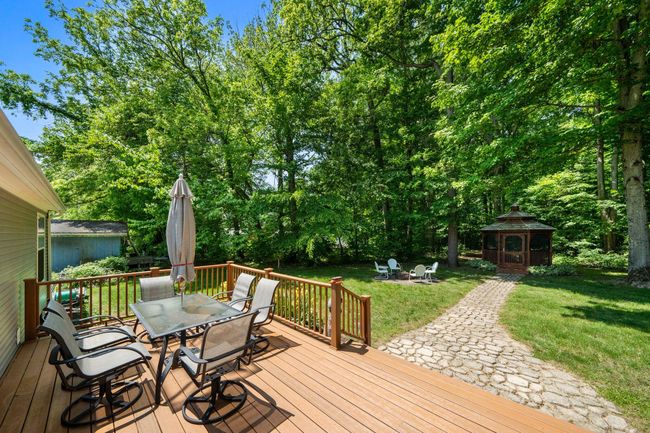 61738 Lake View Dr, House other with 3 bedrooms, 2 bathrooms and null parking in Cassopolis MI | Image 5