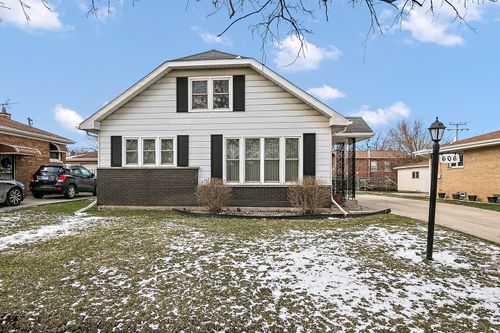 606 De Angelis Ct, Chicago Heights, IL, 60411-2142 | Card Image