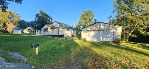 407 Ramsey Rd, Winfield, TN, 37892-3828 | Card Image