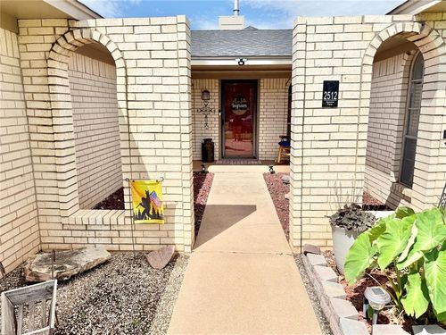 2512 Apache Pass, Altus, OK, 73521-1506 | Card Image
