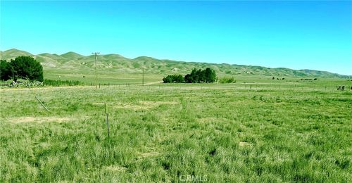 14081 Arrow Bear Trl, Santa Margarita, CA, 93453 | Card Image