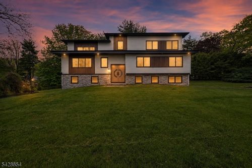 148 Great Hills Rd, Short Hills, NJ, 07078-1276 | Card Image