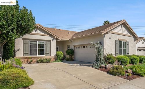 599 Pomona Dr, Brentwood, CA, 94513-6948 | Card Image