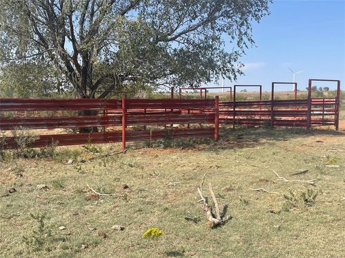 1070 N 1810 Rd, Cheyenne, OK, 73628 | Card Image