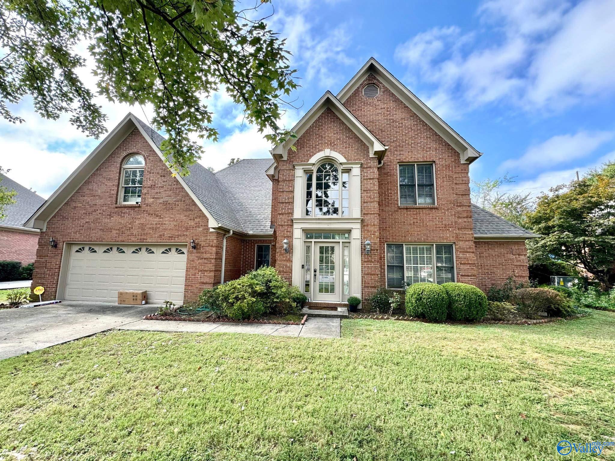 Southampton Ct, Decatur, AL 35601