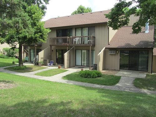 unit-5-16 Saint Thomas Colony, Fox Lake, IL, 60020-1137 | Card Image