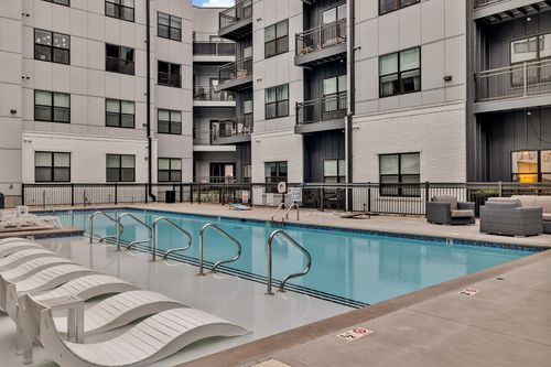 338-1677 54th Ave N, Nashville, TN, 37209-1511 | Card Image