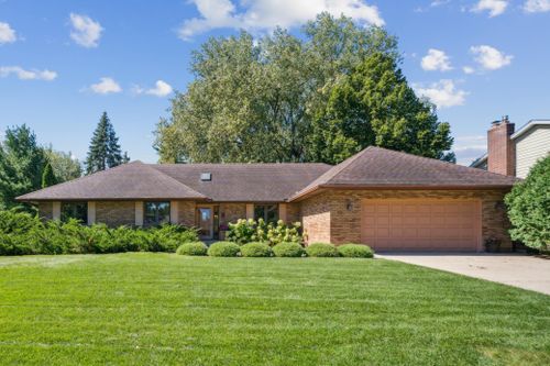 4169 Willow Wood Drive, Vadnais Heights, MN, 55127 | Card Image