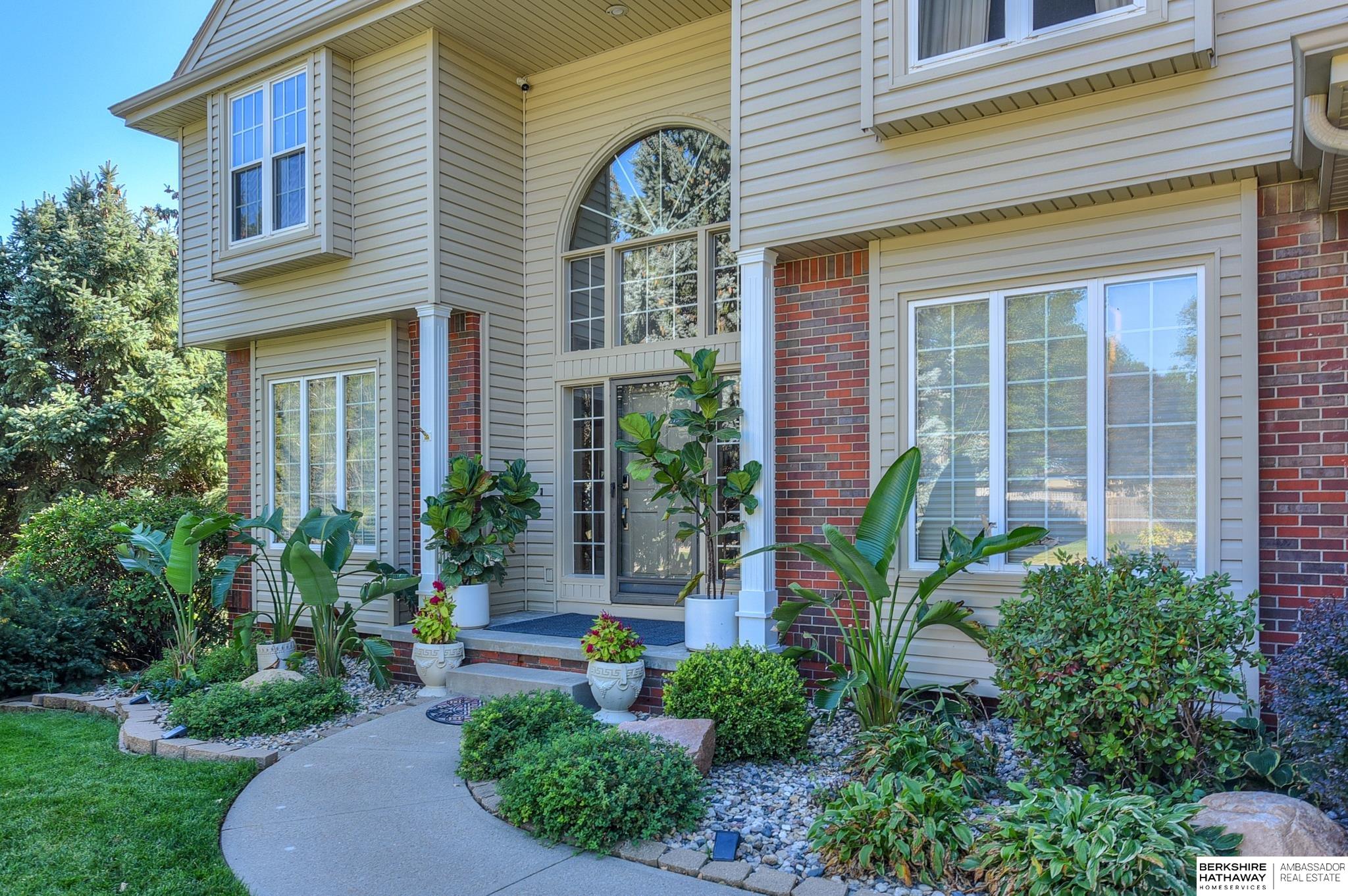 Lafayette Ave, Omaha, NE 68118
