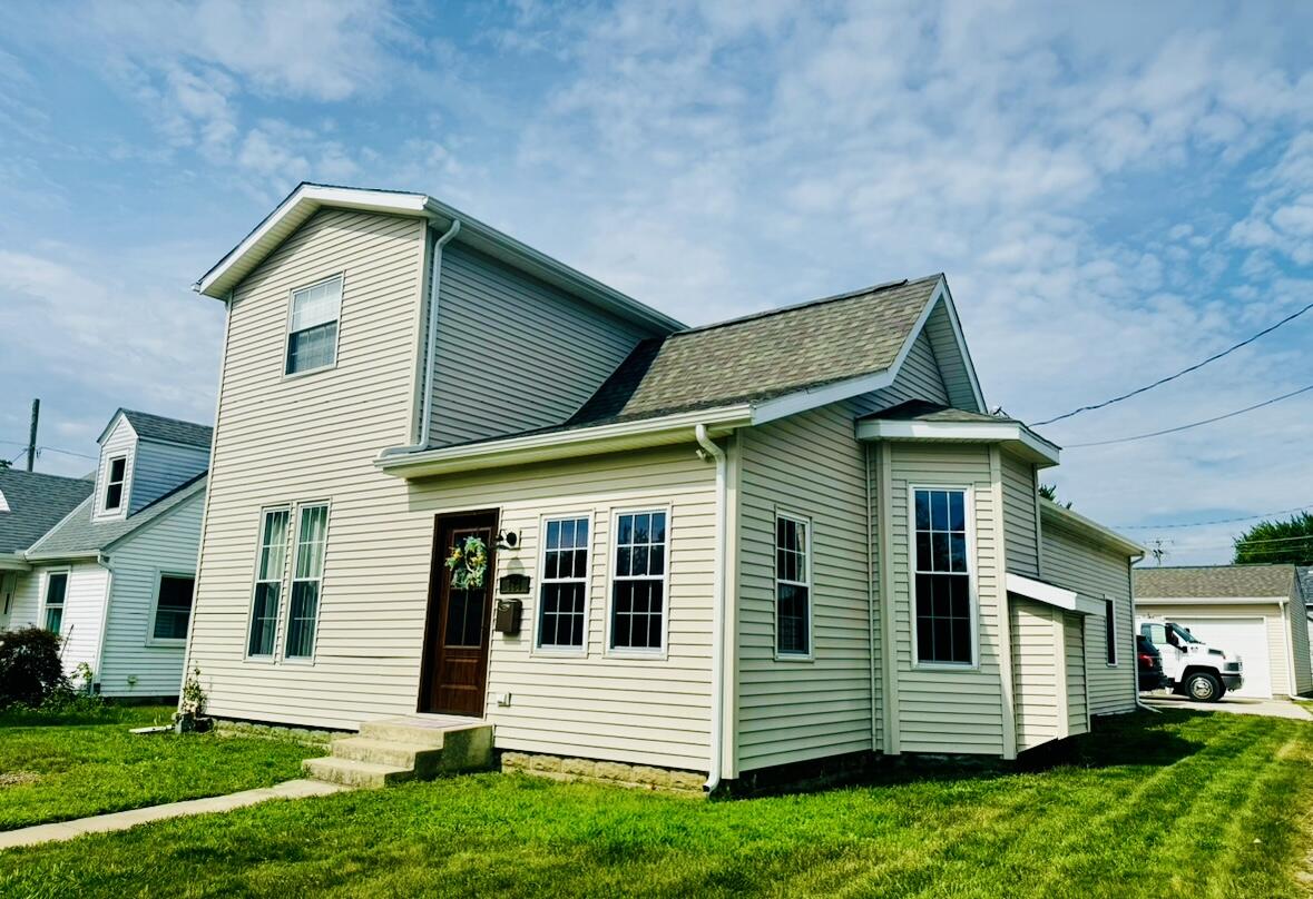Buckeye St, Saint Marys, OH 45885