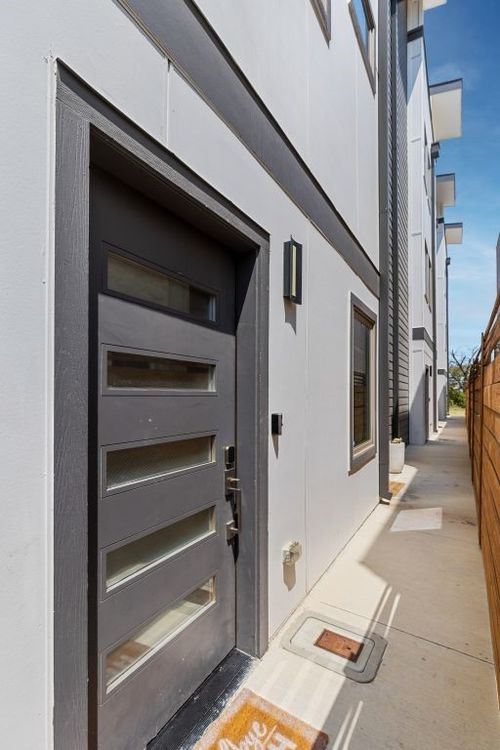 unit-5-1120 Galveston Ave, Fort Worth, TX, 76104-4891 | Card Image